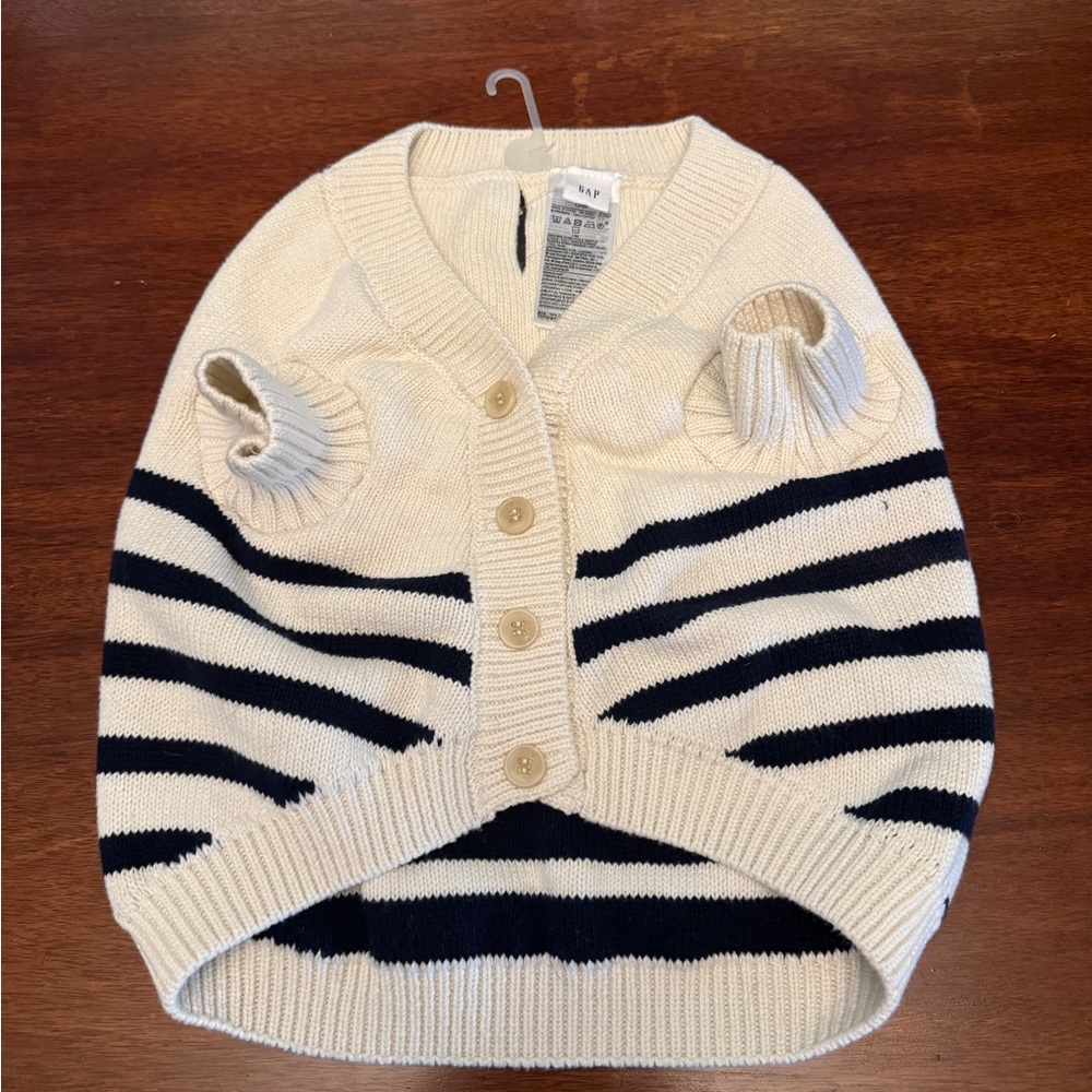 The Gap Dog Sweater - S  ($18)